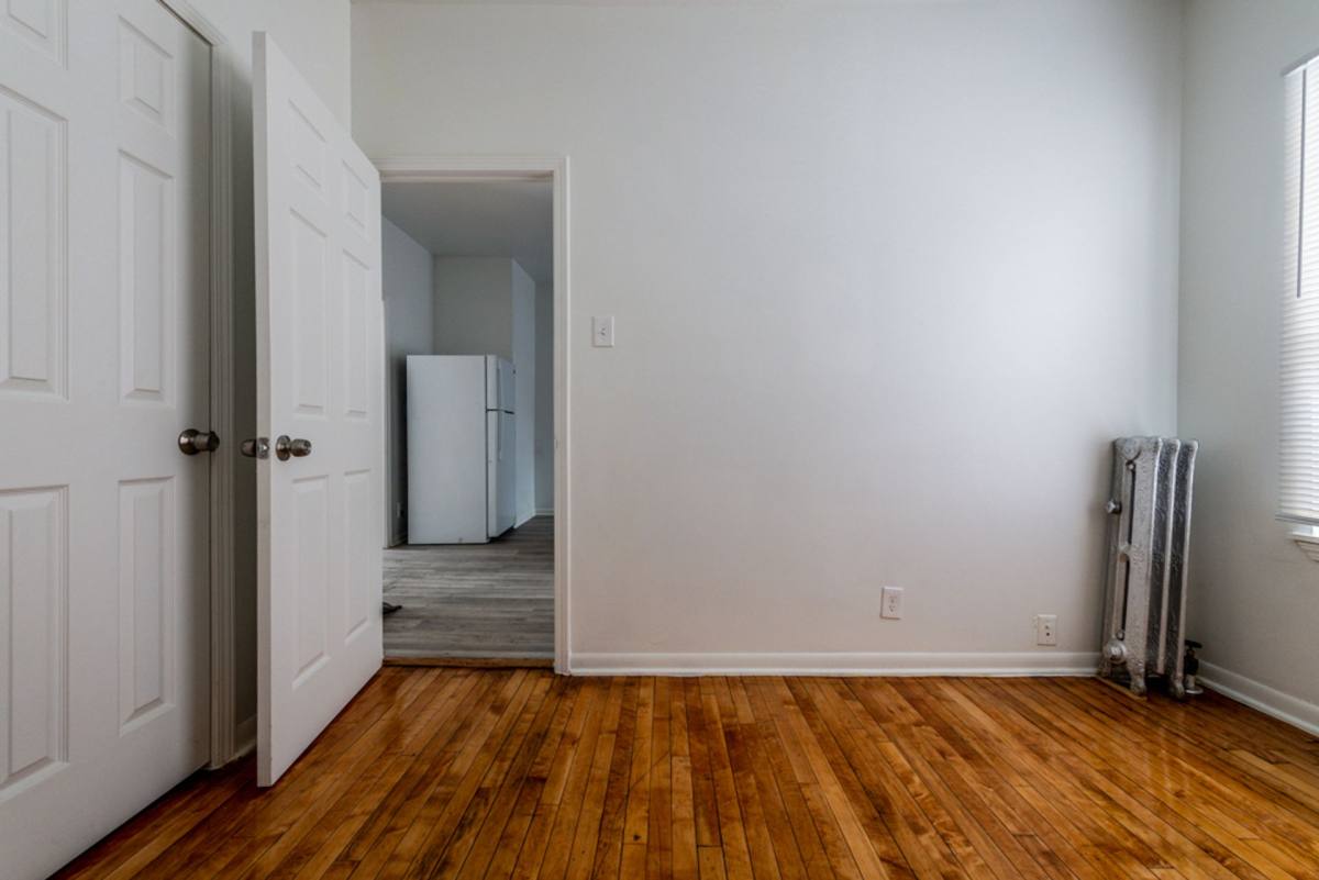 Apartment for rent at 6160-6212 S Martin Luther King Dr, Chicago, IL 60637