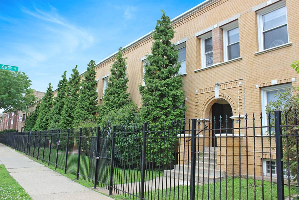 Apartment for rent at 6160-6212 S Martin Luther King Dr, Chicago, IL 60637