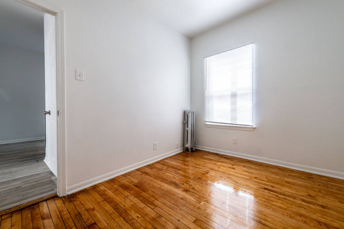 Apartment for rent at 6160-6212 S Martin Luther King Dr, Chicago, IL 60637