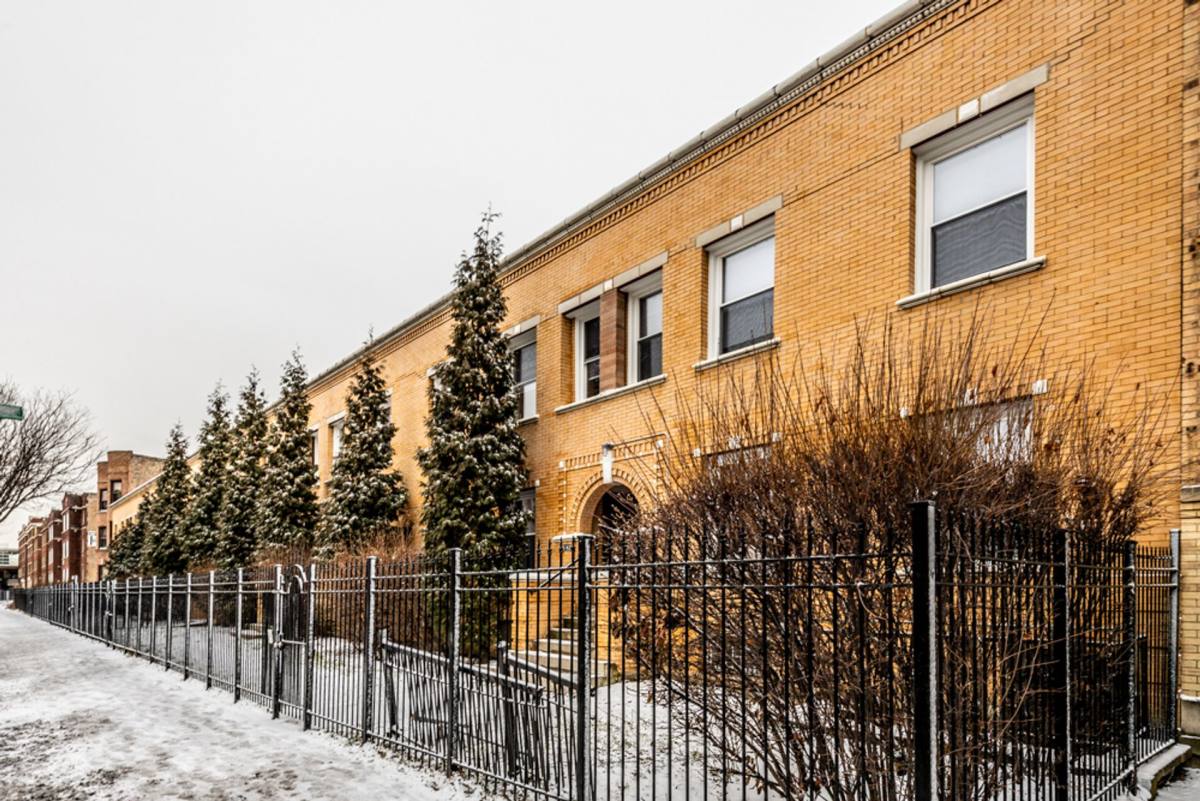 Apartment for rent at 6160-6212 S Martin Luther King Dr, Chicago, IL 60637
