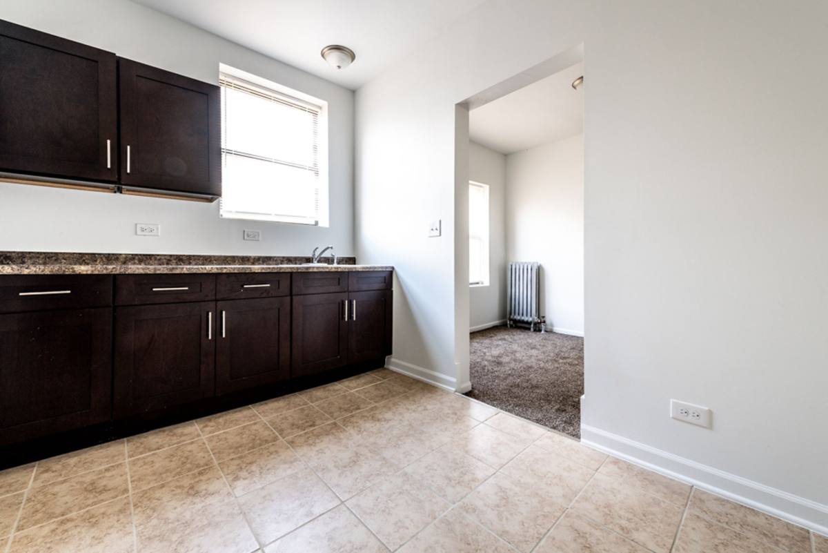 Apartment for rent at 8100-8114 S Essex Ave, Chicago, IL 60617