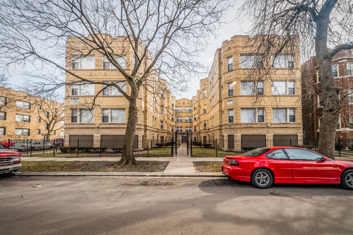 Apartment for rent at 8001-09 S Ellis Ave, Chicago, IL 60619
