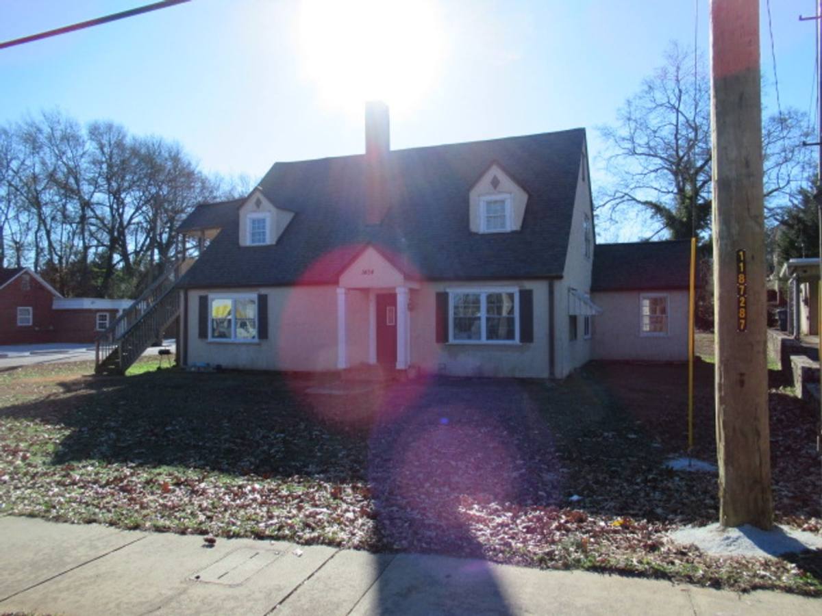 House for rent at 1404 Maple St, Carrollton, GA 30117