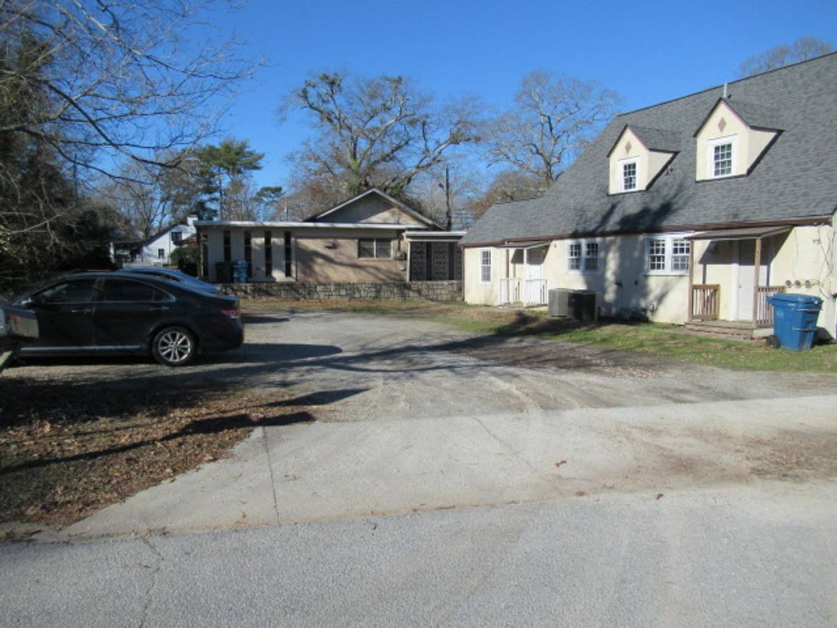House for rent at 1404 Maple St, Carrollton, GA 30117