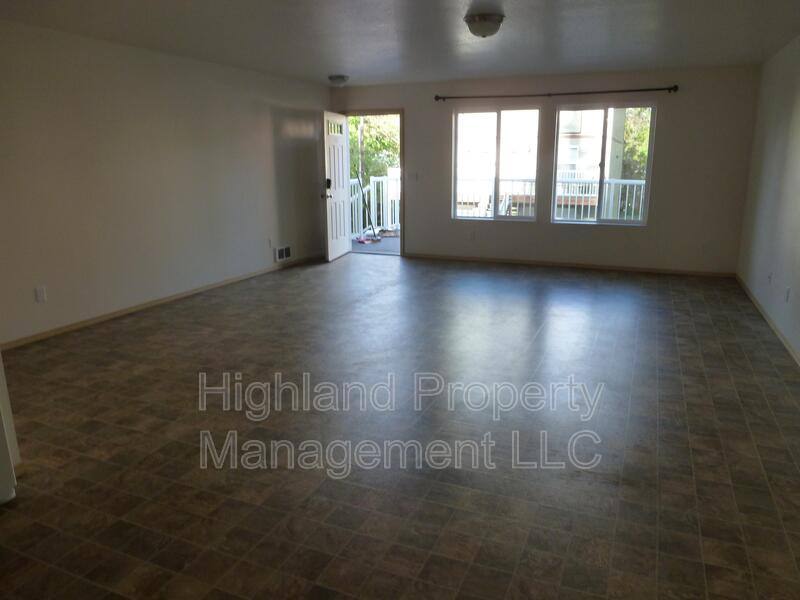 Apartment for rent at 1063 NE B St, Pullman, WA 99163