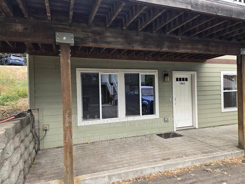 Apartment for rent at 1063 NE B St, Pullman, WA 99163