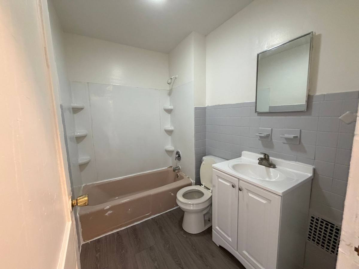 Apartment for rent at 57 Maltby St, New Haven, CT 06513