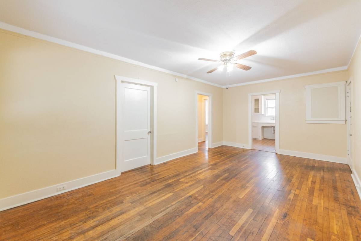 Apartment for rent at 631 E Ashby Place, San Antonio, TX 78212