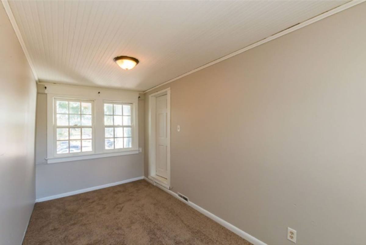 Apartment for rent at 423 4th Ave SE, Rochester, MN 55904