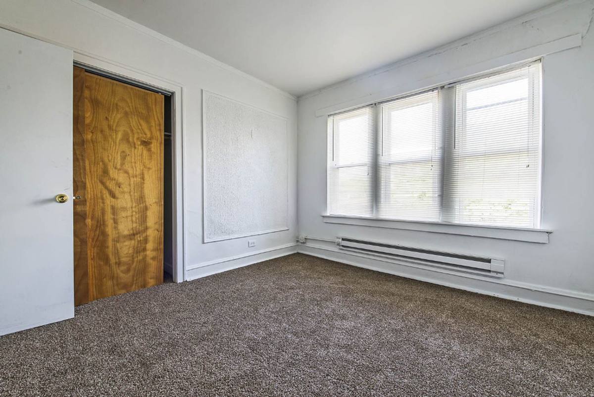 Apartment for rent at 723-25 N Central Ave, Chicago, IL 60644