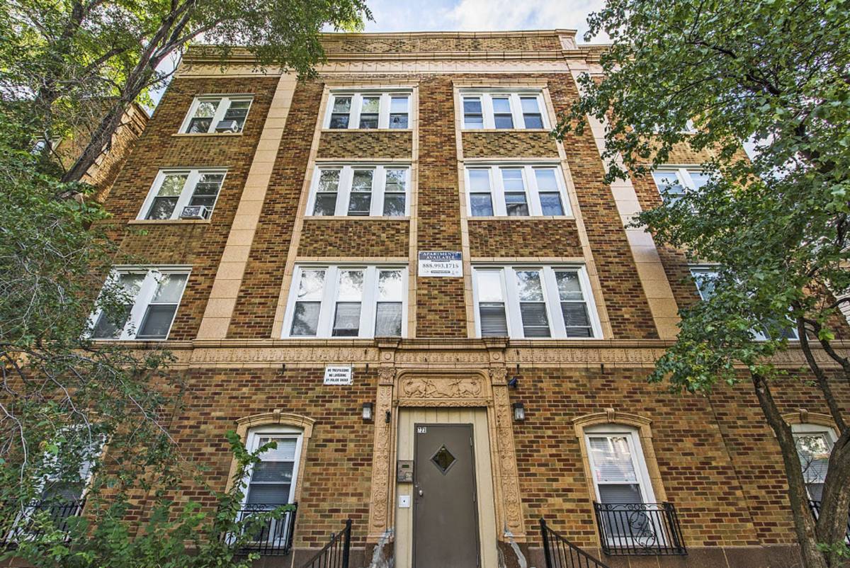 Apartment for rent at 723-25 N Central Ave, Chicago, IL 60644