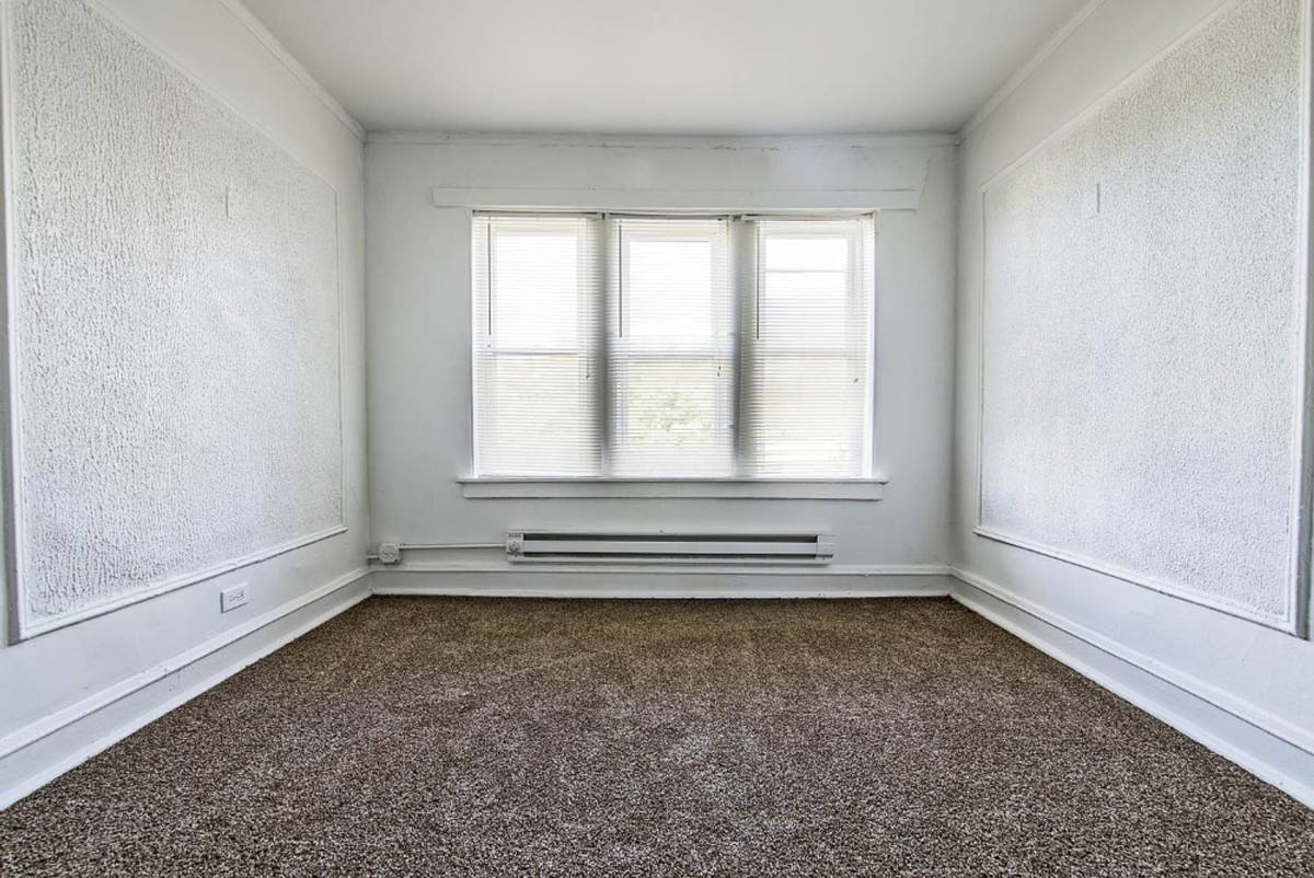 Apartment for rent at 723-25 N Central Ave, Chicago, IL 60644