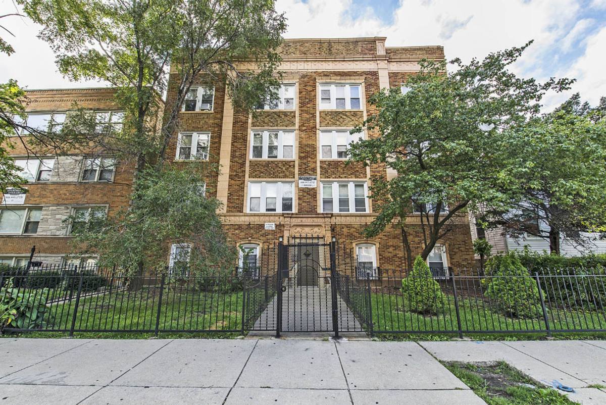 Apartment for rent at 723-25 N Central Ave, Chicago, IL 60644