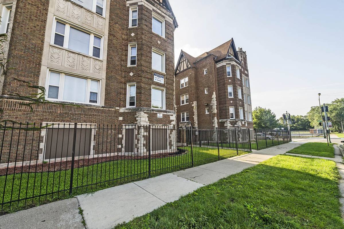 Apartment for rent at 8251 S Ellis Ave, Chicago, IL 60619
