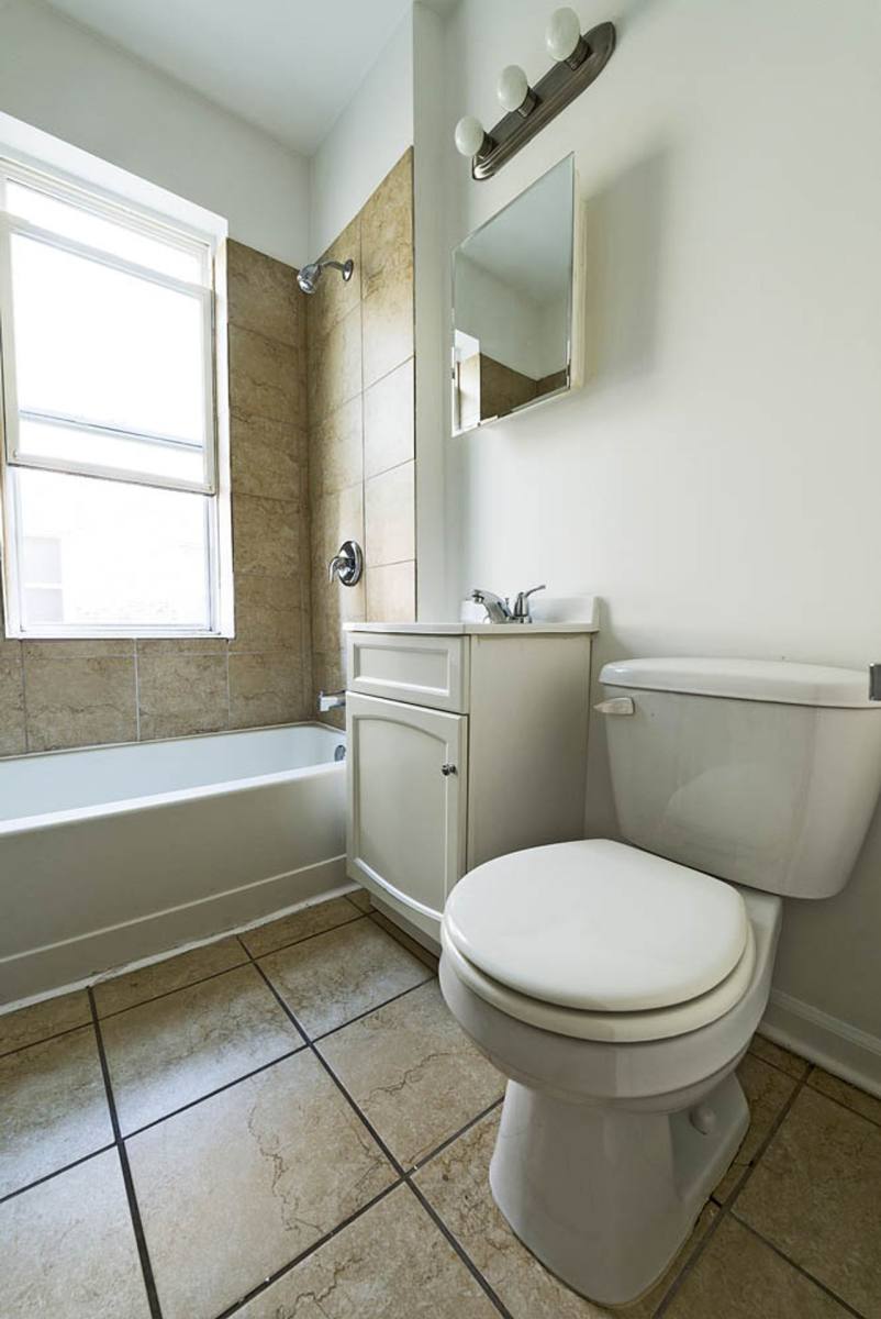 Apartment for rent at 8251 S Ellis Ave, Chicago, IL 60619