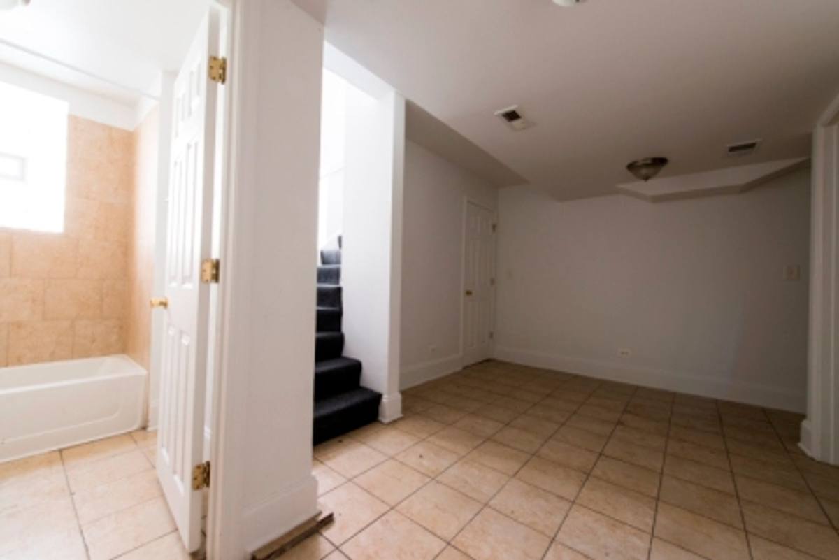 Apartment for rent at 7241-49 S Phillips Ave, Chicago, IL 60649