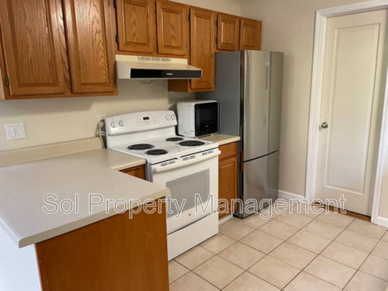 House for rent at 175 S Redwood Rd, Boulder Creek, CA 95006