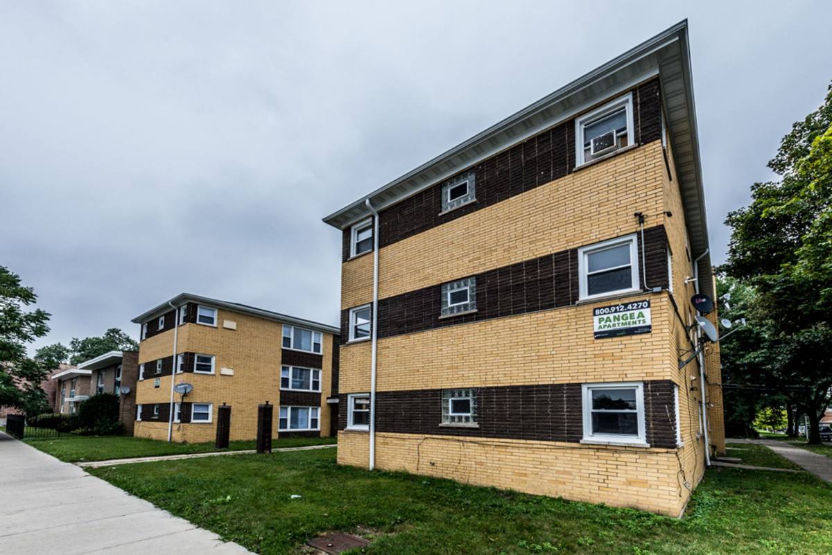 Apartment for rent at 8855-8857 S Cottage Grove Ave, Chicago, IL 60619