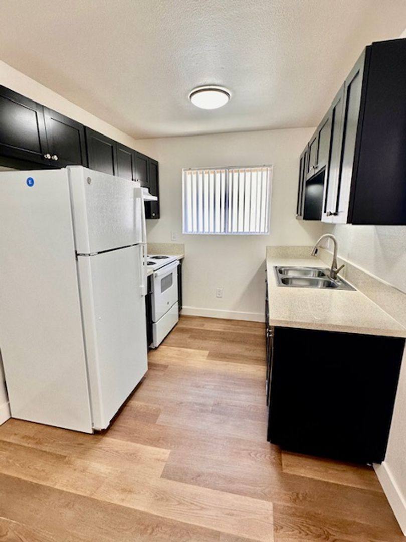 Apartment for rent at 307 Orange Ave, Chula Vista, CA 91911