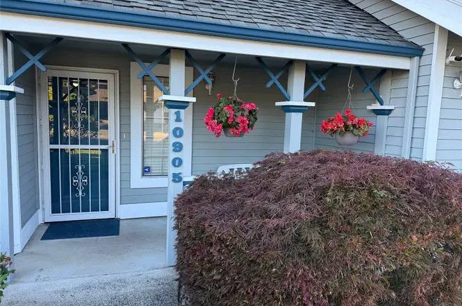 House for rent at 10905 SE 220th Place, Kent, WA 98031