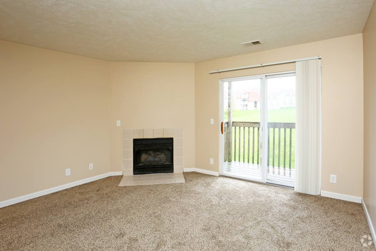 Apartment for rent at 10526 Fort Plaza, Omaha, NE 68134