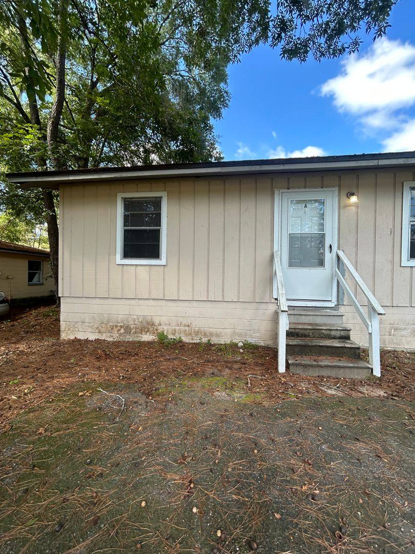 Apartment for rent at 2212 SE 36th Terrace, Gainesville, FL 32641
