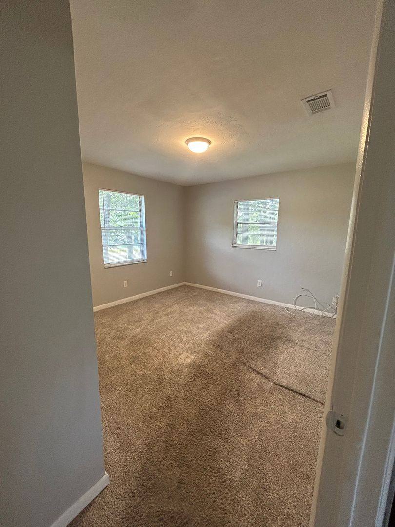 Apartment for rent at 2212 SE 36th Terrace, Gainesville, FL 32641