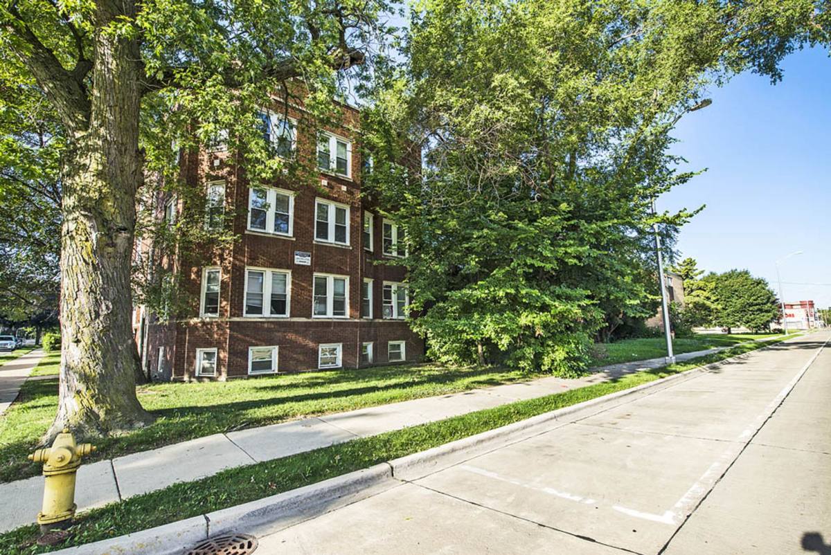 Apartment for rent at 102 S 17th Ave, Maywood, IL 60153