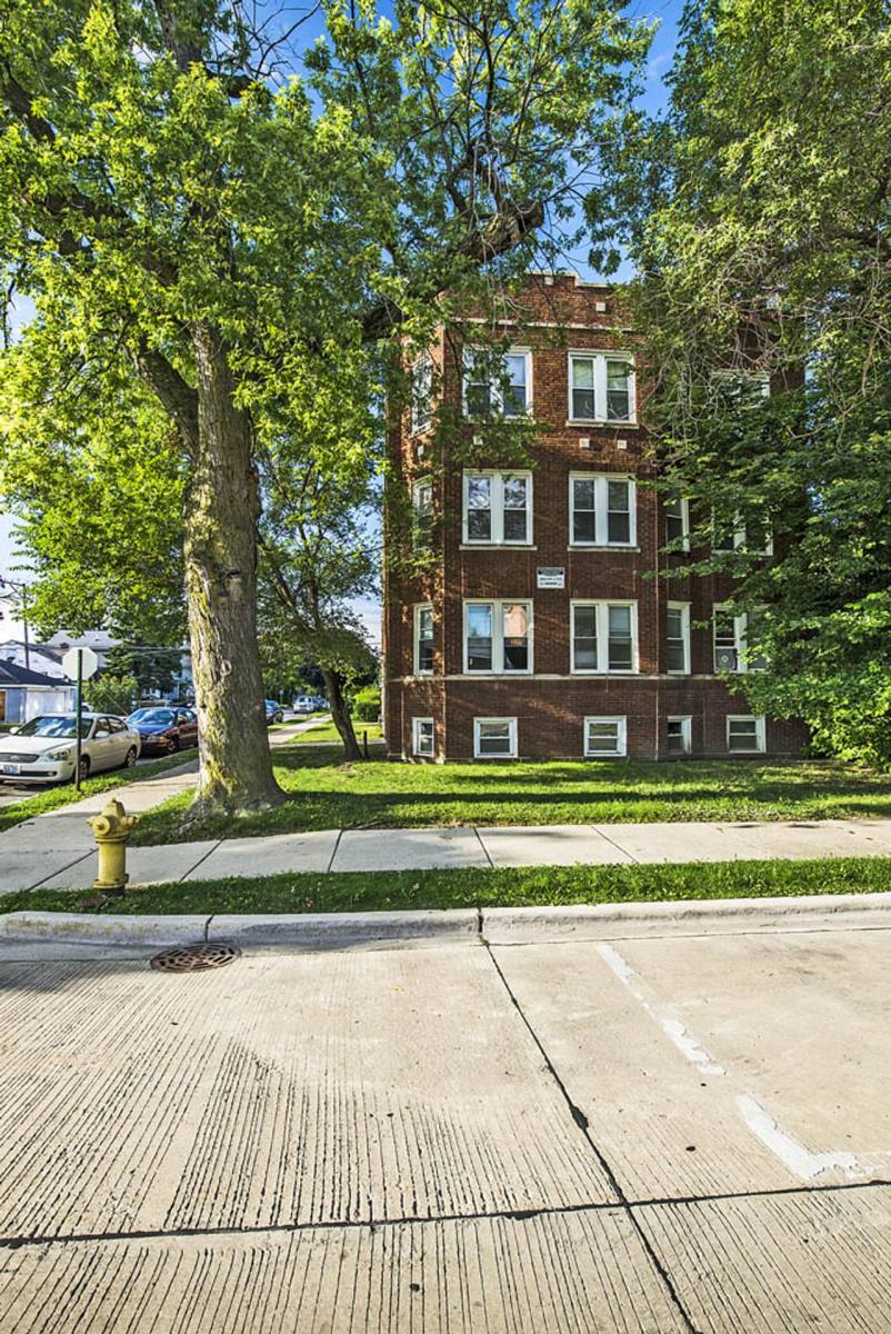 Apartment for rent at 102 S 17th Ave, Maywood, IL 60153