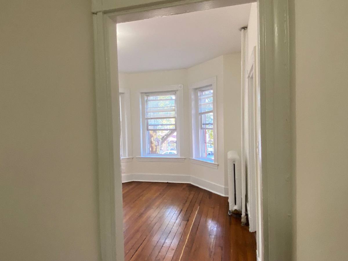 House for rent at 77 Brighton Ave #4, Brighton, MA 02135