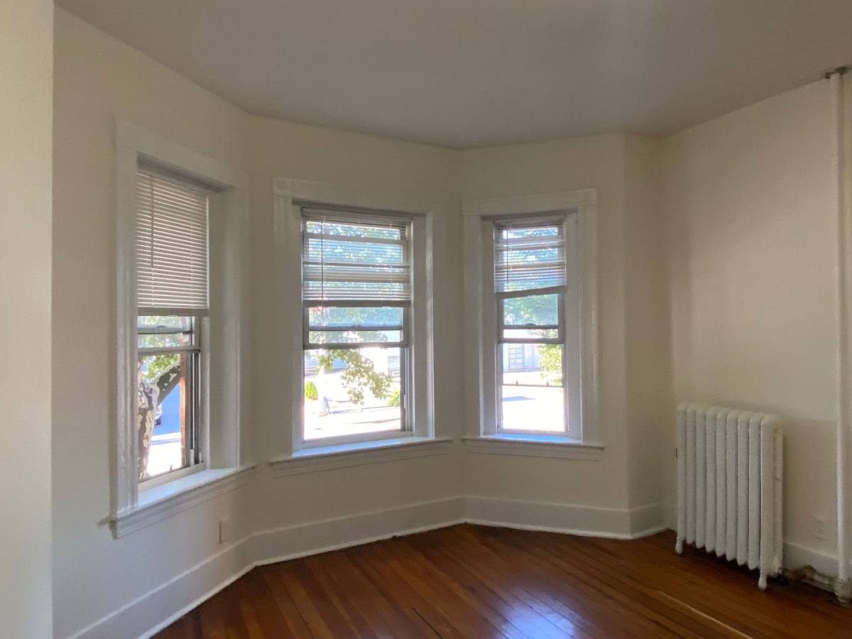 House for rent at 77 Brighton Ave #4, Brighton, MA 02135