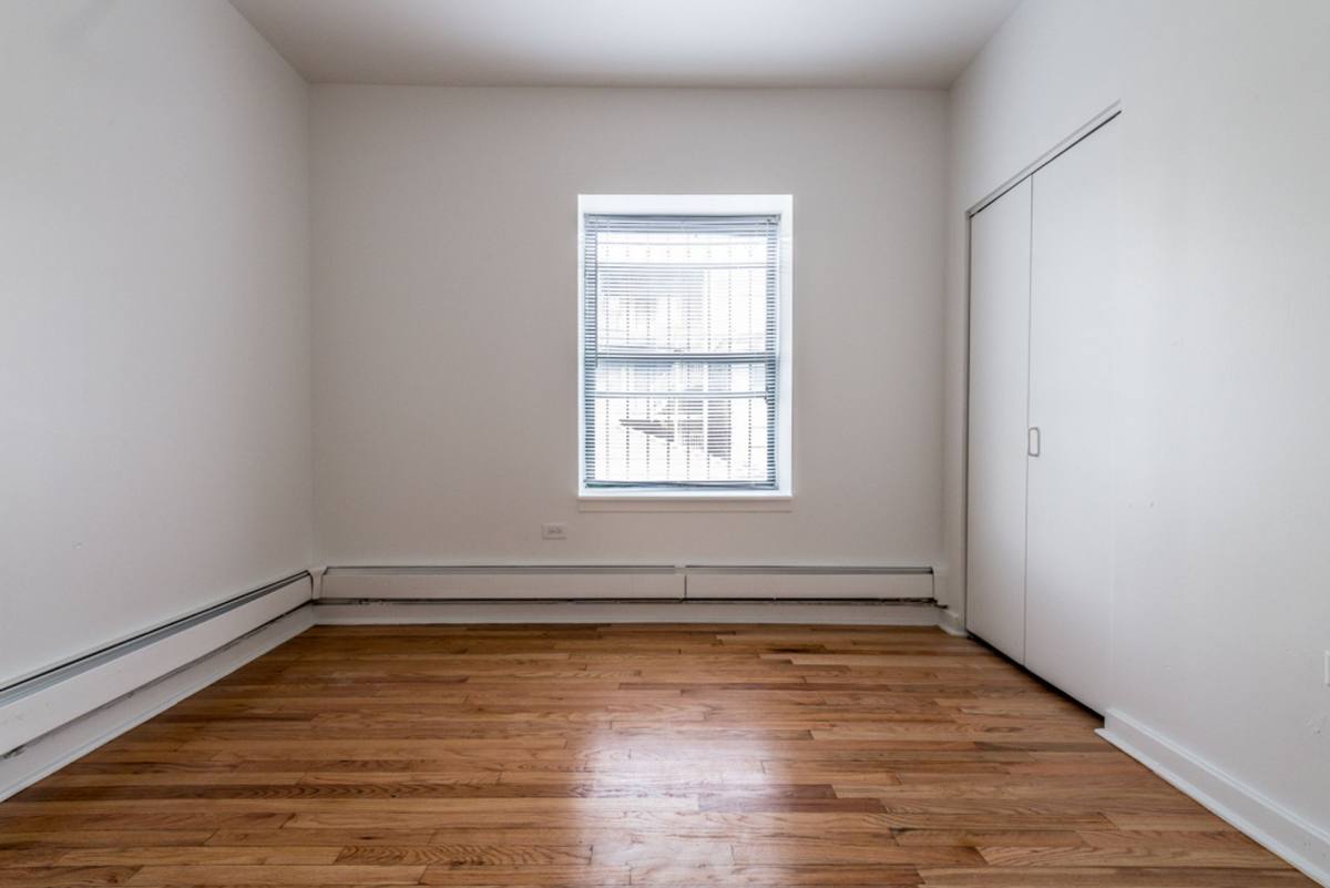 Apartment for rent at 5036-38 W Quincy St, Chicago, IL 60644
