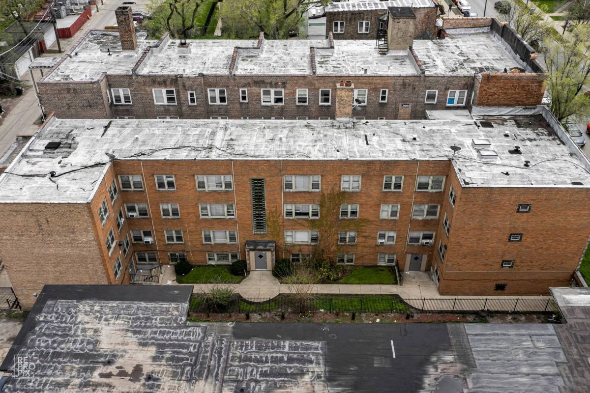 Apartment for rent at 729 N Central, Chicago, IL 60644