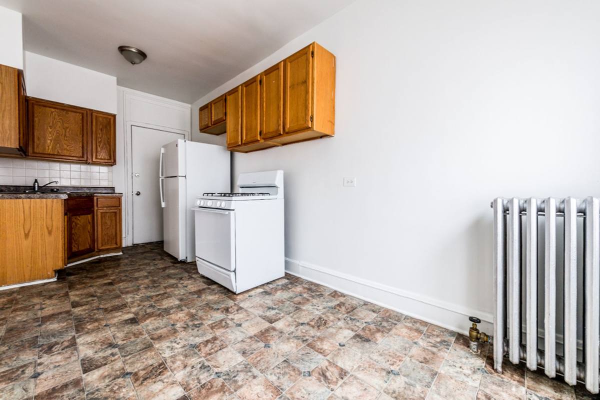Apartment for rent at 9000 S Bishop St, Chicago, IL 60620