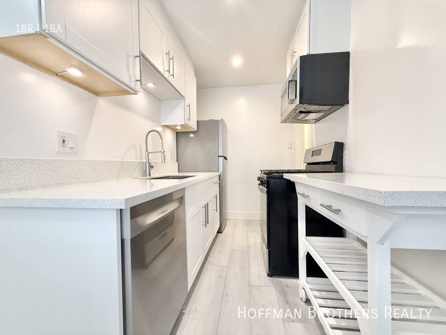 Apartment for rent at 1303 N June St #1, Los Angeles, CA 90028