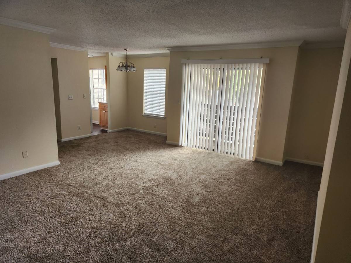 Apartment for rent at 1981-2003 Defoors Ave, Atlanta, GA 30318