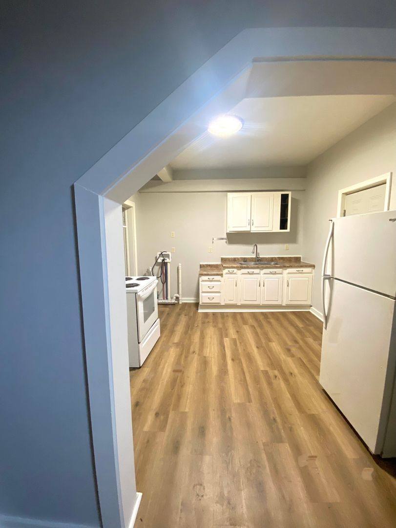 Apartment for rent at 710 N Mulberry St, Muncie, IN 47305
