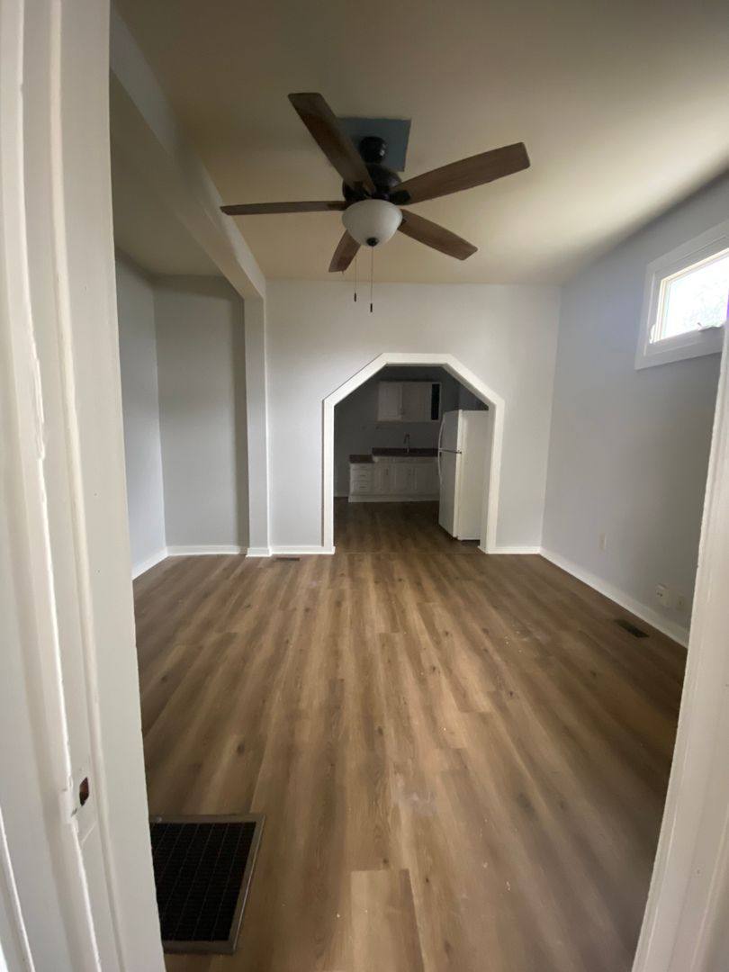 Apartment for rent at 710 N Mulberry St, Muncie, IN 47305