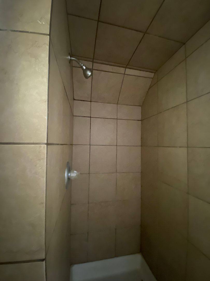 Apartment for rent at 710 N Mulberry St, Muncie, IN 47305