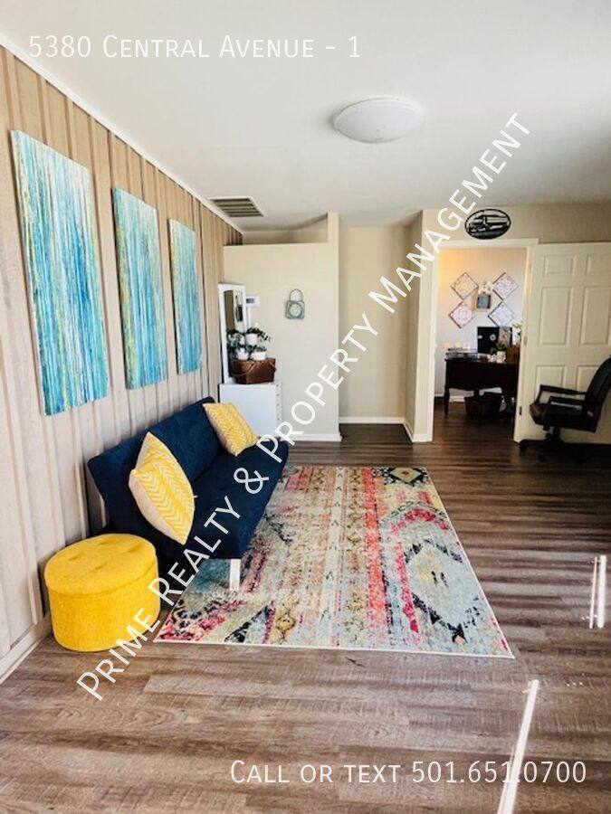Apartment for rent at 5380 Central Ave #1, Hot Springs National Park, AR 71913