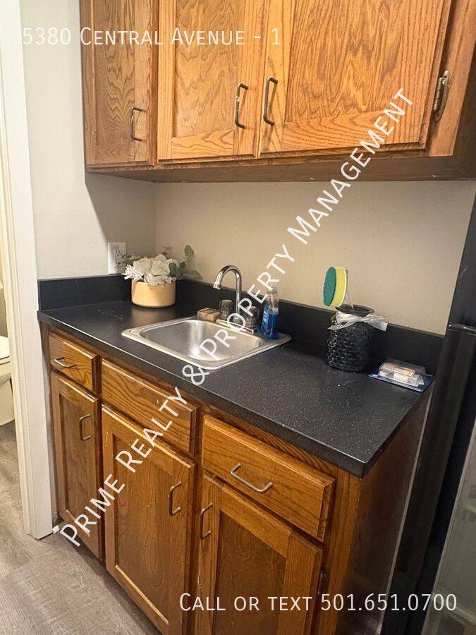 Apartment for rent at 5380 Central Ave #1, Hot Springs National Park, AR 71913