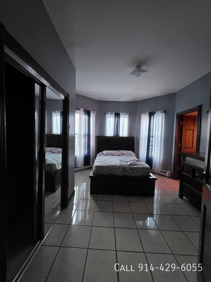 Apartment for rent at 104 Oak St #2, Yonkers, NY 10701