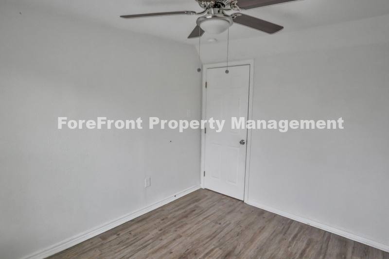 2426 Cincinnati Ave, San Antonio, TX 78228 - House For Rent - Image 7