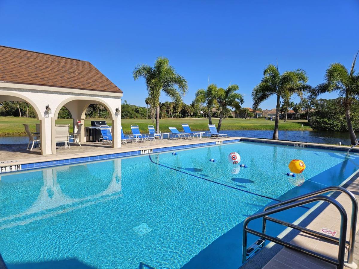 Condo for rent at 812 Capri Isles Blvd, Venice, FL 34292