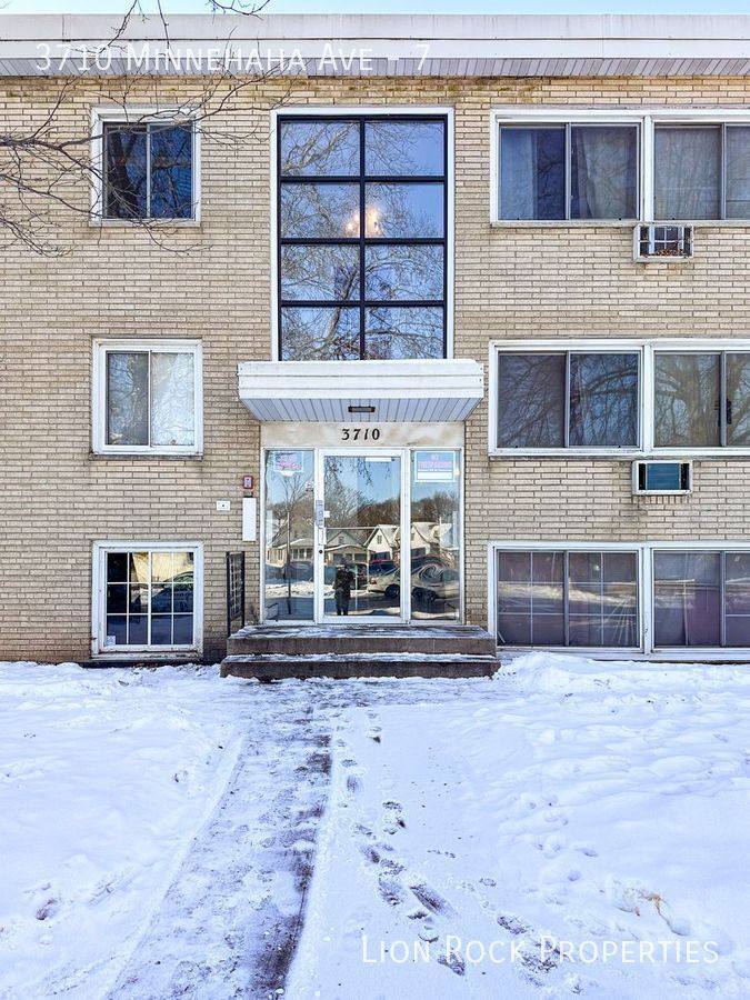 Apartment for rent at 3710 Minnehaha Ave #7, Minneapolis, MN 55406
