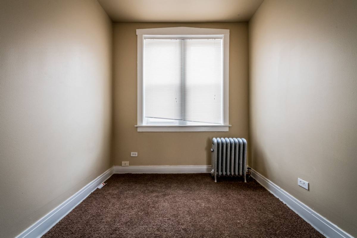 Apartment for rent at 5500 W Van Buren St, Chicago, IL 60644