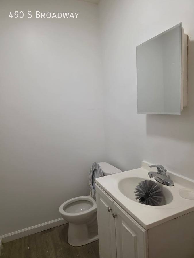 Apartment for rent at 490 S Broadway, Yonkers, NY 10705