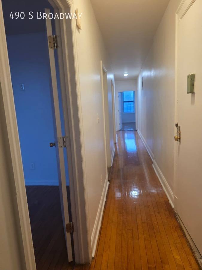 Apartment for rent at 490 S Broadway, Yonkers, NY 10705