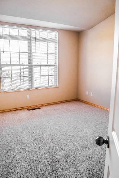 Condo for rent at 2864 W Lakewood Dr, Fayetteville, AR 72704