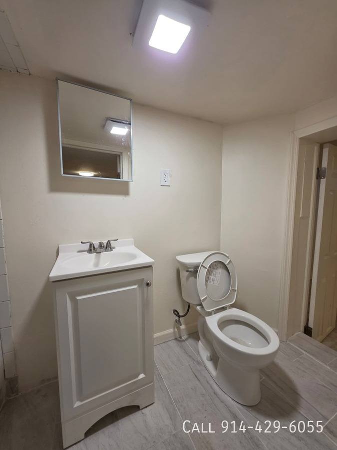 Apartment for rent at 104 Oak St #1B, Yonkers, NY 10701